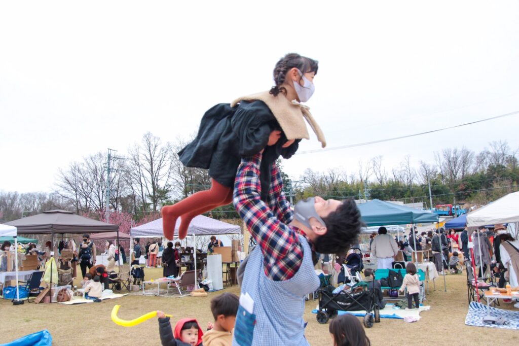 愛知県の家族でおでかけマルシェ「パークBIYORI」