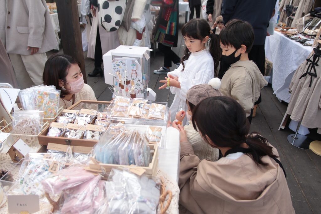 名古屋マルシェ「パークBIYORI」